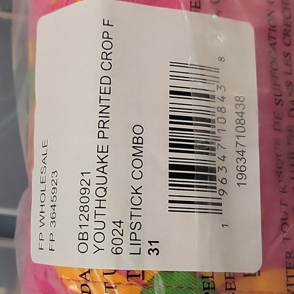 FREE PEOPLE YOUTHQUAKE PRINTED CROPS IN LIPSTICK COMBO•31 - Picture 8 of 9